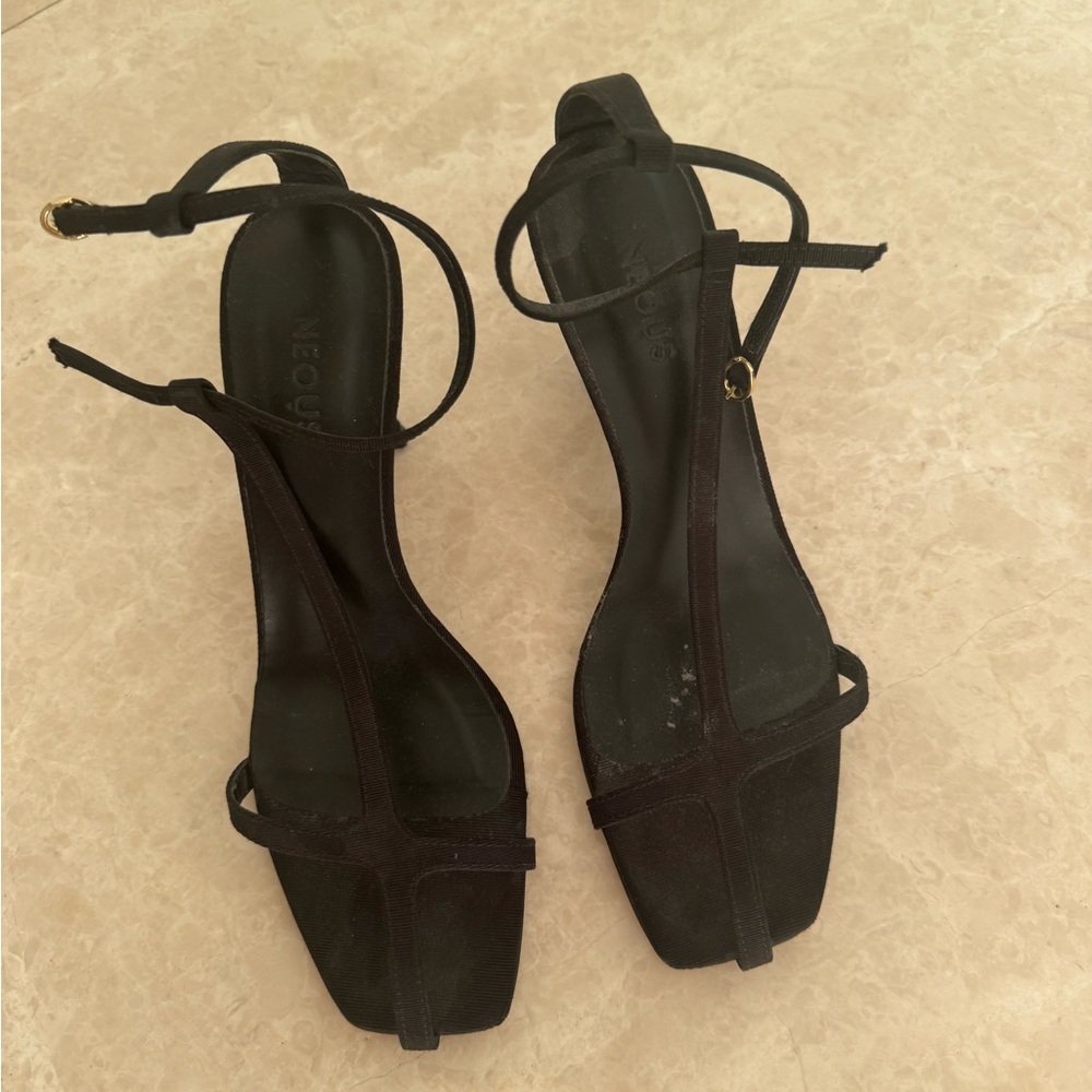 Chic Black Strappy Heels